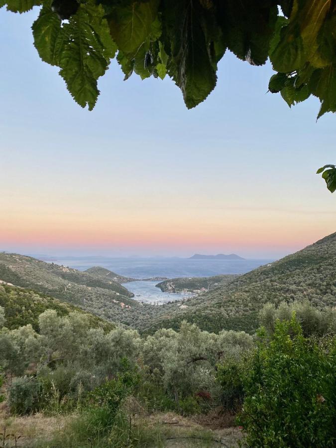The Bower Bay * Sívota